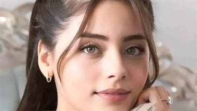 حافية على اشواك من ذهب الفصل الاول والثاني 