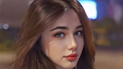 قدام خطيبي