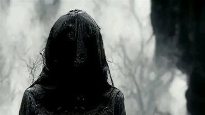 من عالم اخر 