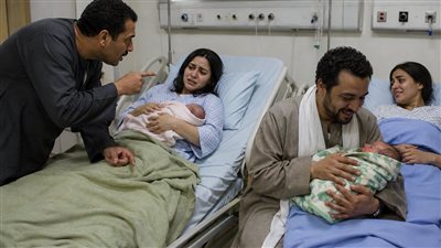 بدلت بنتي مع بنت البواب 